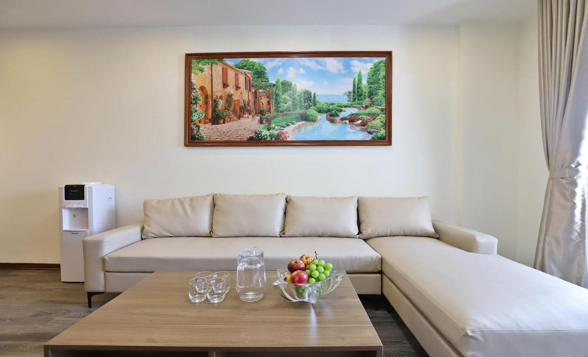 Luxe Paradise Suites Tay Ho Hanoi Exterior photo