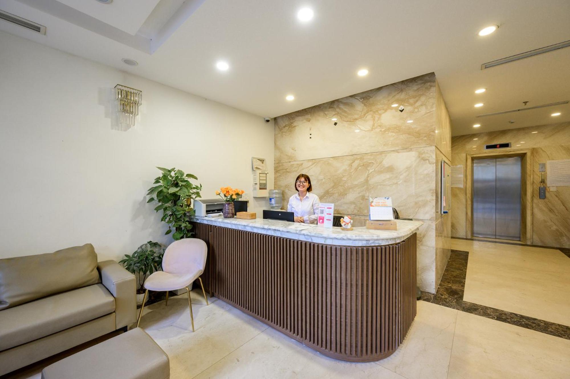 Luxe Paradise Suites Tay Ho Hanoi Exterior photo