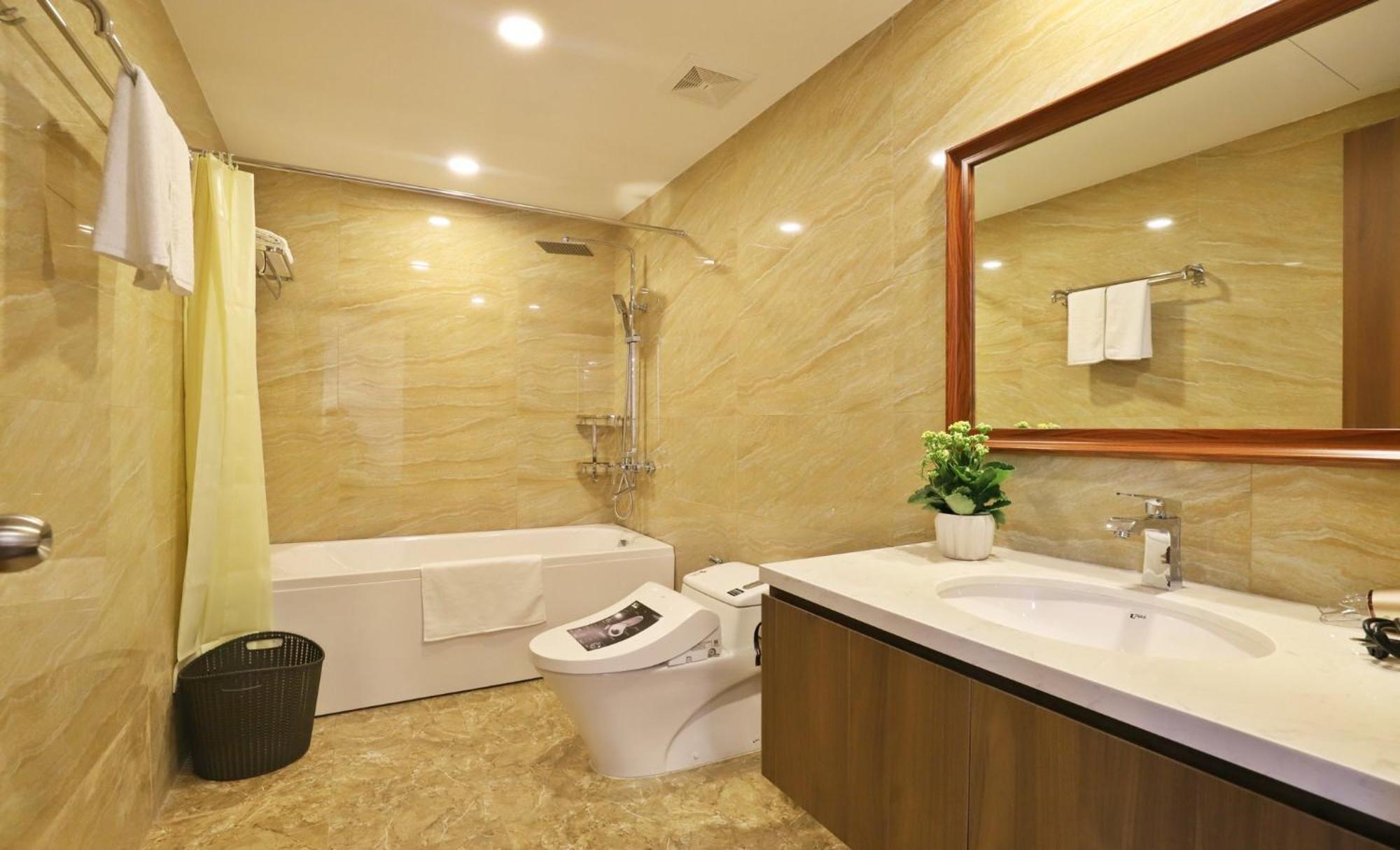 Luxe Paradise Suites Tay Ho Hanoi Exterior photo
